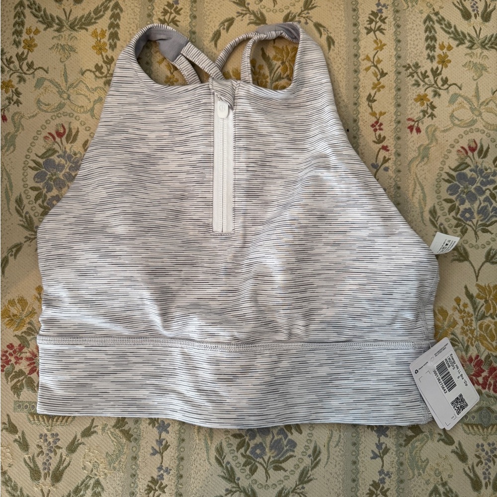 NWT lululemon high neck energy bra